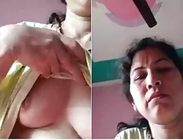Sucking and fucking the beauty of Boudi with no mercy.