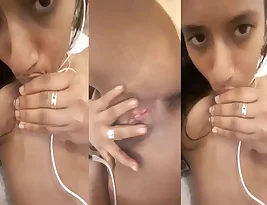 Fingerin the wet pussy of an Indian teen ignores innocent looking girl