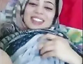 Young Turkish girl loses her virginity