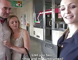 I love watching bisexual scenes with this mother more than anything else.