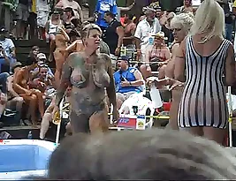 Hot girls teaming up to wrestle boring boys in Ponderosa