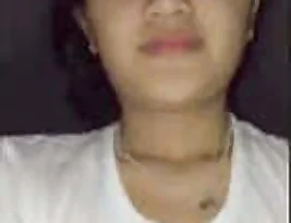 Asian girlfriend enjoys riding her boyfriend’s penis