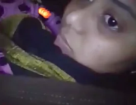 Beautiful big-boobed Indian woman shows her body via video call