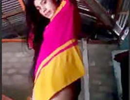 Pretty Girl Make Video For The Lover