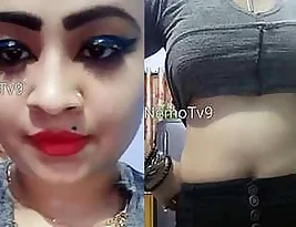 Nice boudi of Kolkata performing a belly dance.