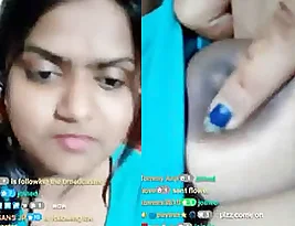 Pretty Indian girl shows her big boobs live on webcam