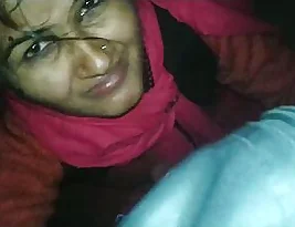 Pretty Indian girlfriend gives blow job to her boyfriend
