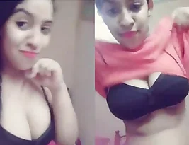 A picture of a Indian woman naked for her boyfriend