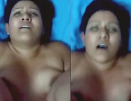 Desi Tia Enjoying Fast Fucking