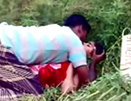 Big-boobed desi village girl gives great blow job