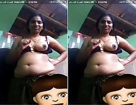 An exclusive video of an Indian bhabhi who exposes her boobs on Facebook.