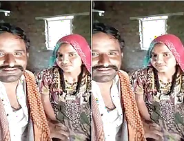 Hot kisses of an Indian couple in porn