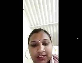 Big breasted WhatsApp Babe on Tangs
