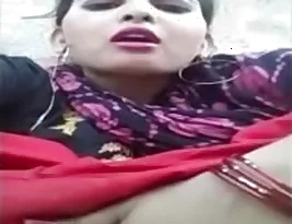 Indian housewives go wild in porn video with bouncing boobs and swaying waists